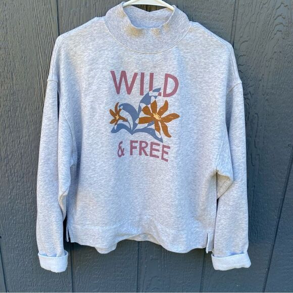 Old Navy Tops - Old Navy Cropped Turtleneck Sweater Size Small